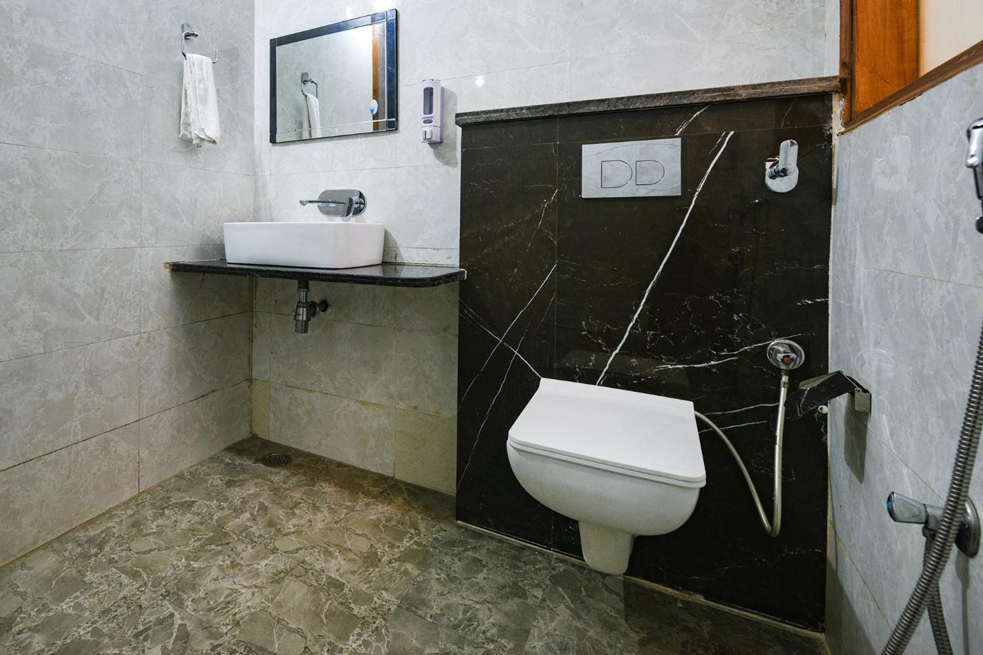 גורגאון Fabhotel Indian I מראה חיצוני תמונה